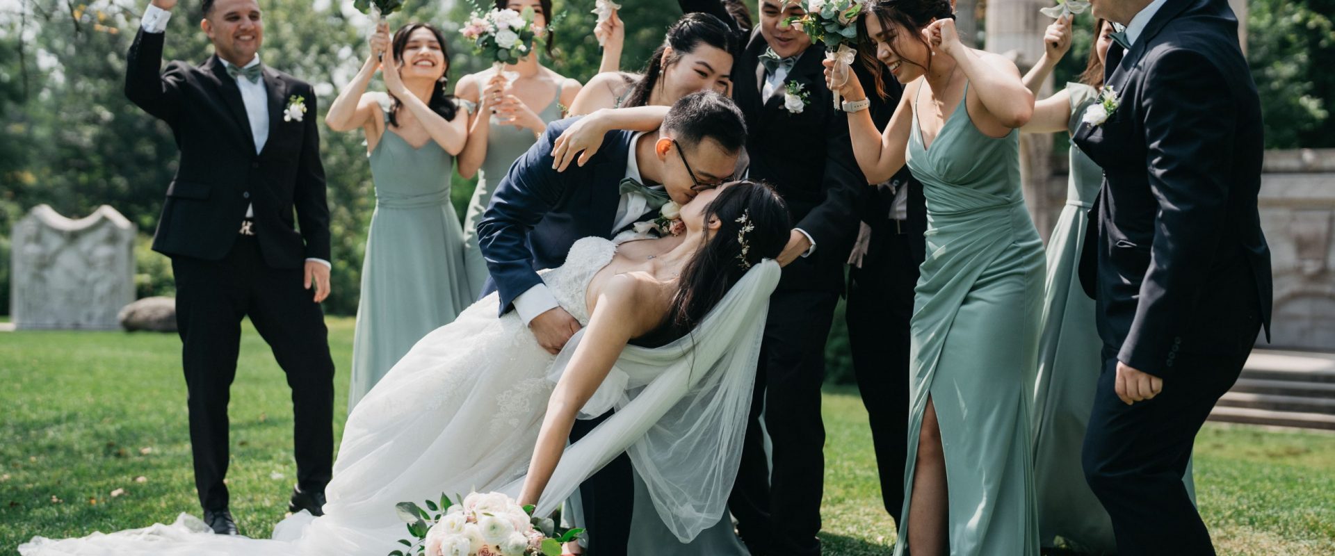 Expert Wedding Photography & Videography